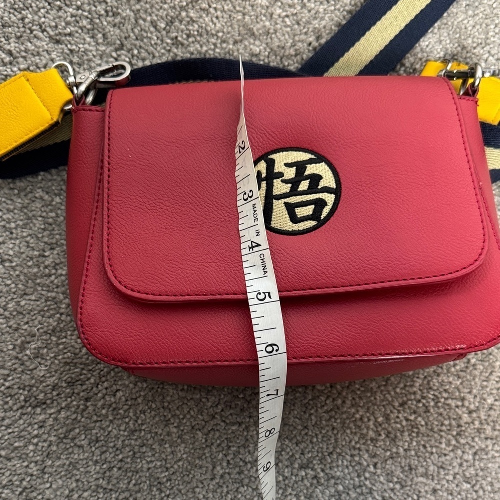Dargon BallZ Red Crossbody Bag - Picture 9 of 9